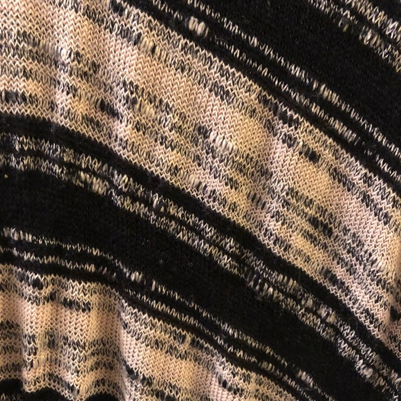 Oversized slouchy knit sweater - Picture 2 of 2